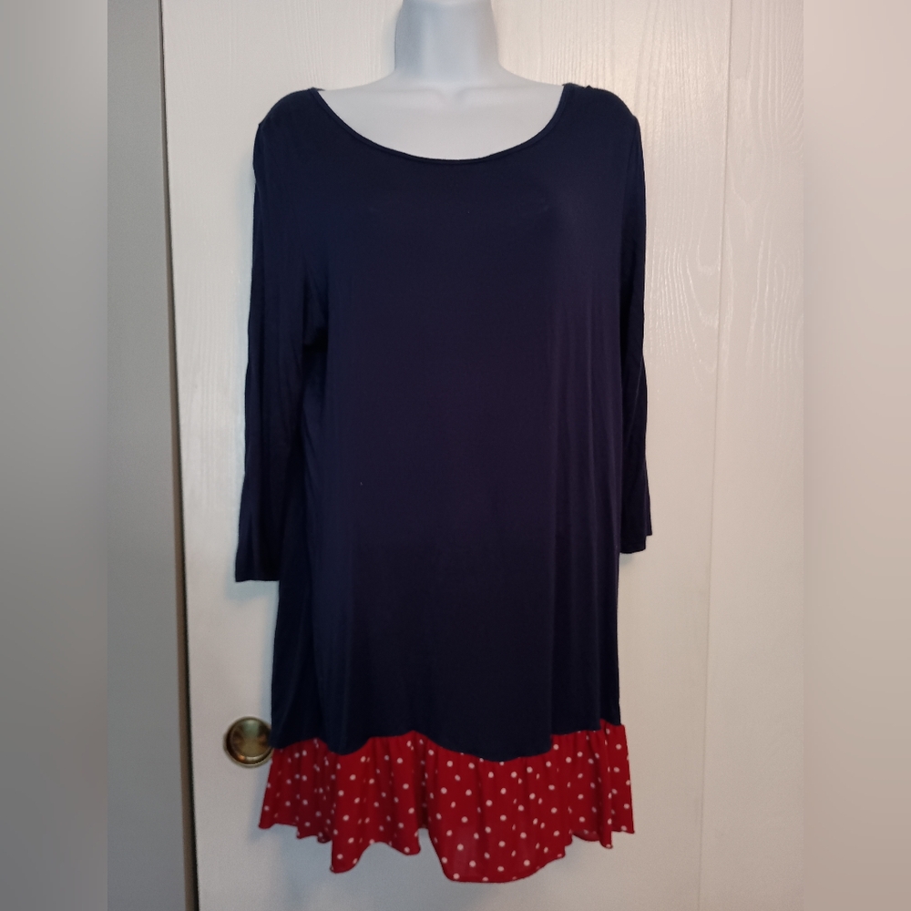 Celeste tunic top size 2XL
